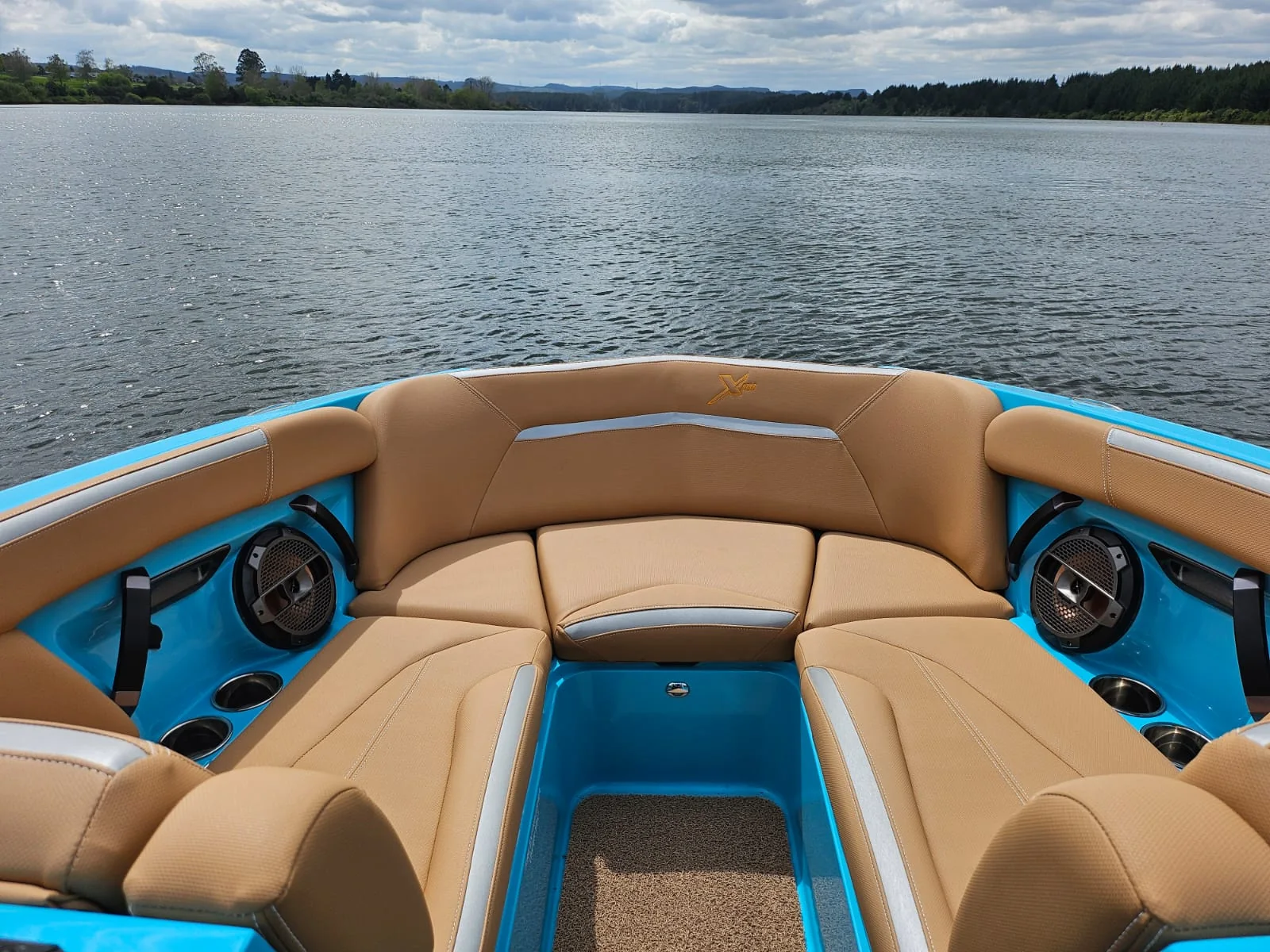 Comfortable bow seating of the wake boat